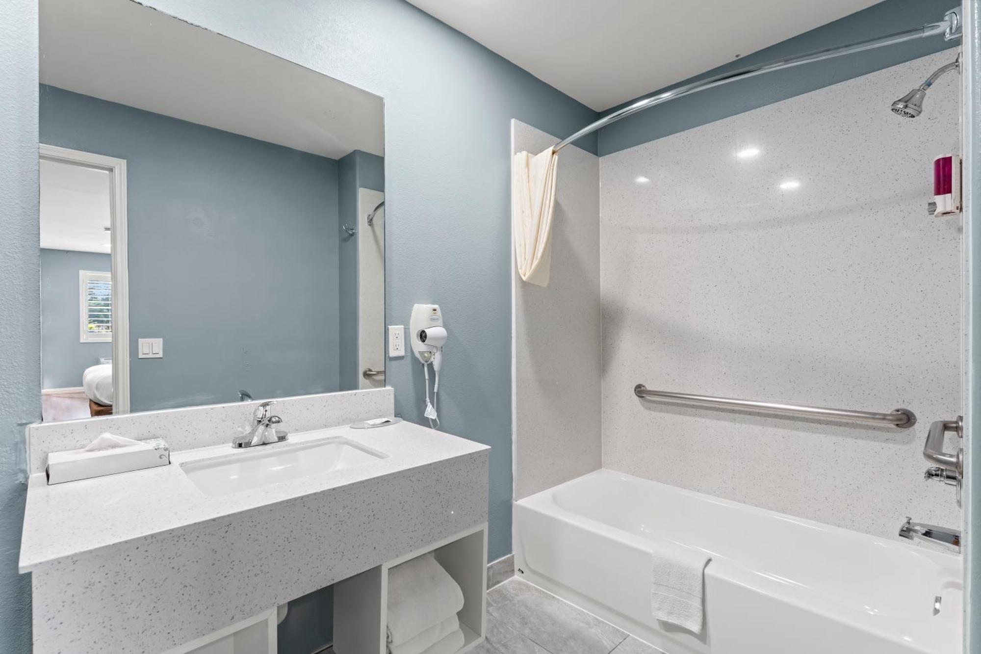 Executive Inn & Suites Magnolia Ngoại thất bức ảnh