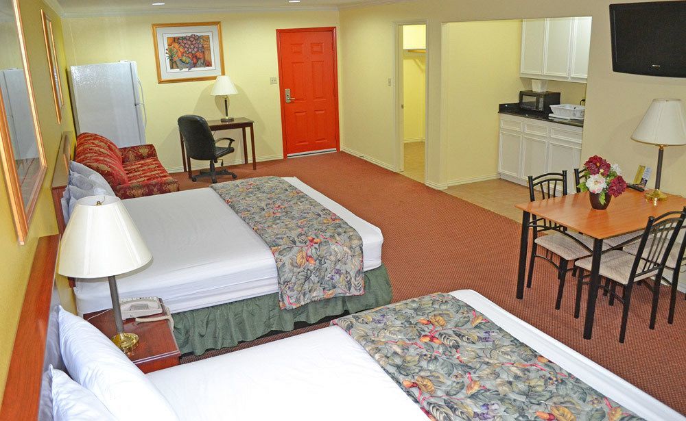 Executive Inn & Suites Magnolia Ngoại thất bức ảnh